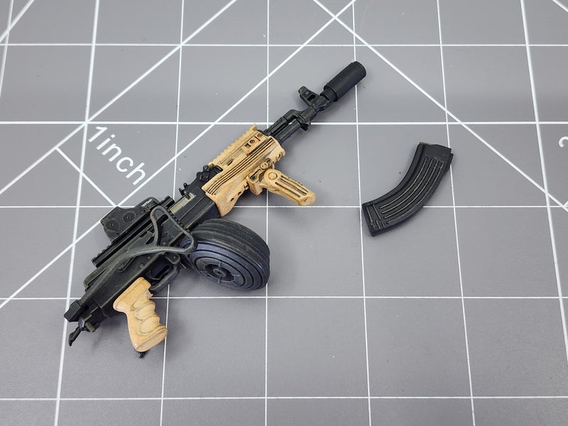 Load image into Gallery viewer, BAM 1/6 Ak W/ Attachment Set, Drum Mag, &amp; Folding Stock Ver. 2 (Hot Toys)
