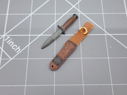 BAM 1/6 WWII K Bar Knife W/ Sheath (21 Century)