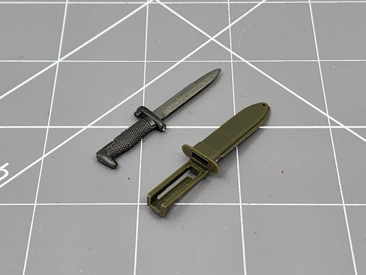 BAM 1/6 Black Bayonet W/ OD Green Sheath (Soldiers Of The World)