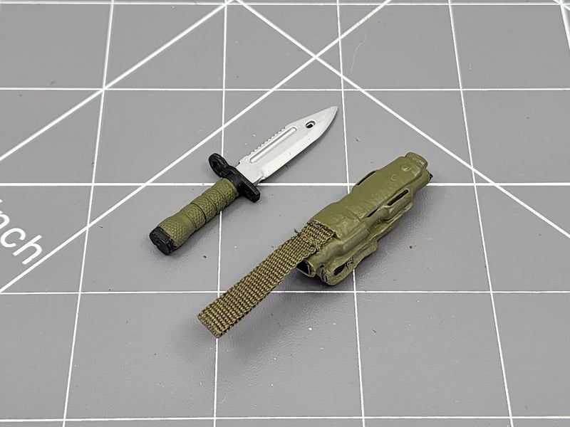Load image into Gallery viewer, BAM 1/6 OD Green Bayonet &amp; Sheath (21 Century)
