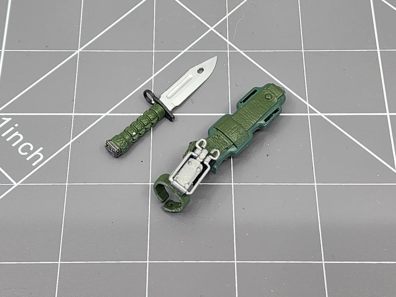 Load image into Gallery viewer, BAM 1/6 Modern K-Bar Bayonet &amp; Sheath(Dragon)
