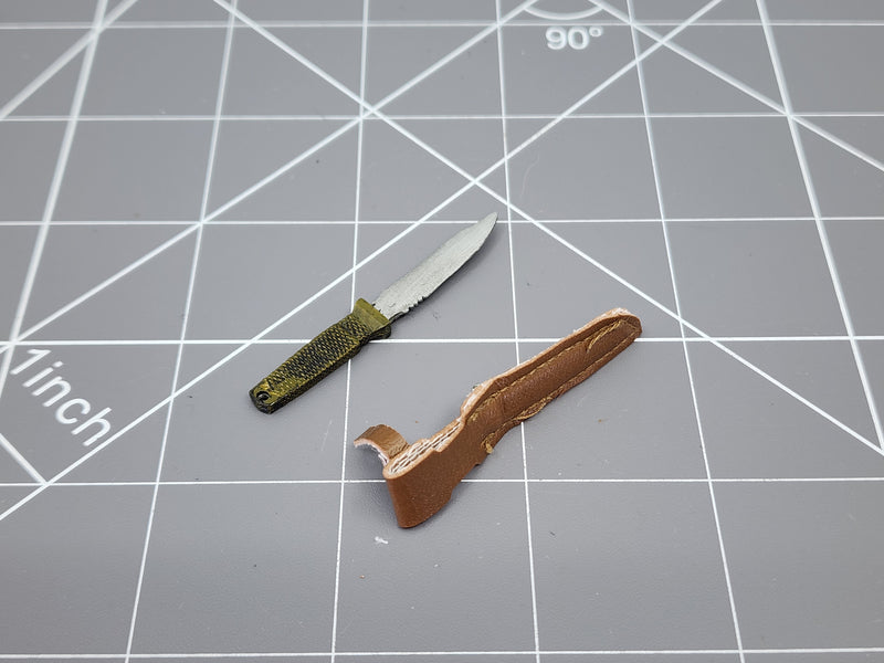 Load image into Gallery viewer, BAM 1/6 Metal Knife W/ Sheath
