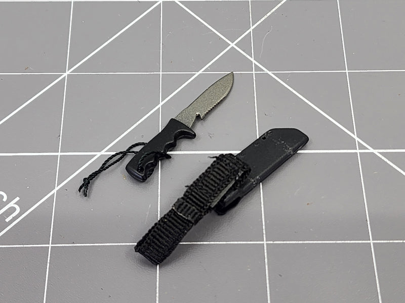 Load image into Gallery viewer, BAM 1/6 Hook Knife W/ Black Sheath (BBI)
