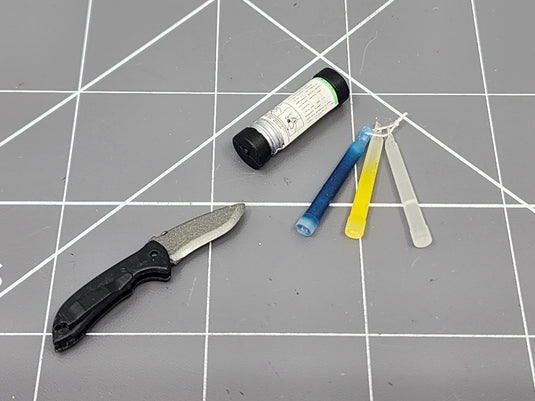 BAM 1/6 Punch Knife, Glow Sticks, & Signal Flare Ver. 2
