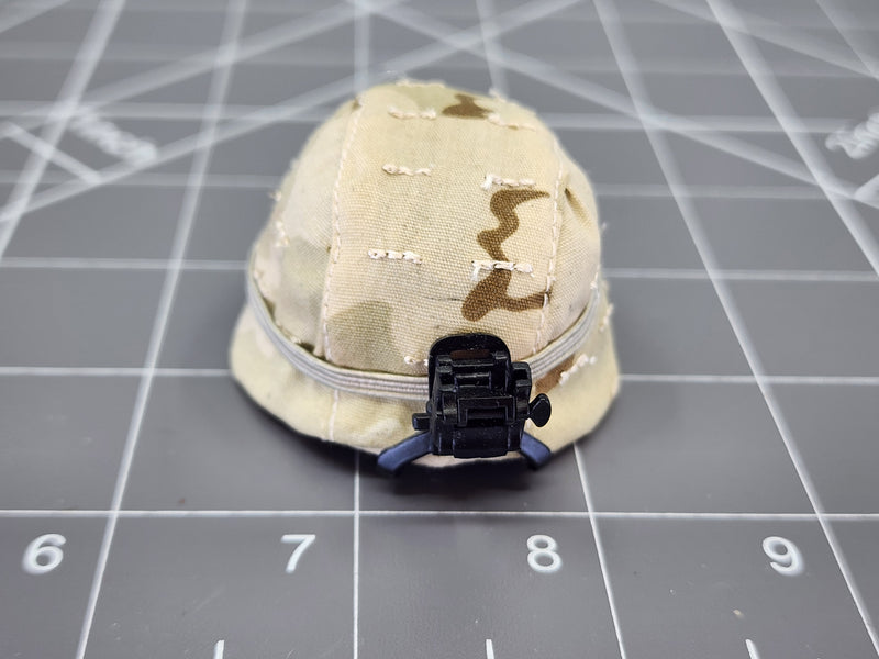 Load image into Gallery viewer, BAM 1/6 3C Desert Camo Helmet W/ Attachment (Dragon)
