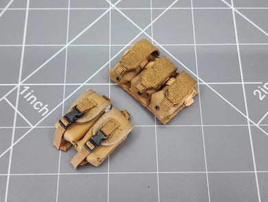 BAM 1/6 Coyote Tan Pouch Set (Hot Toys)
