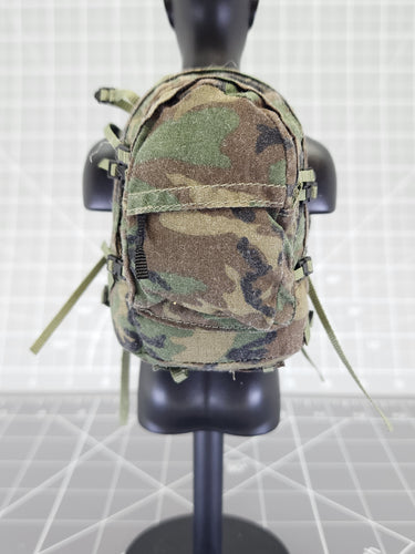 BAM 1/6 Woodlands Camo Assault Pack (Dragon)