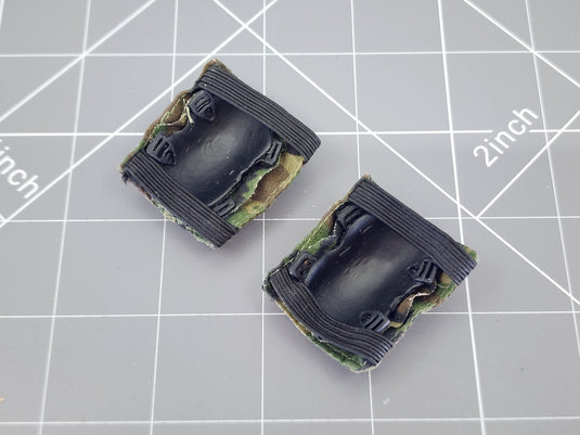 BAM 1/6 Woodlands Camo Knee Pads (Dragon)