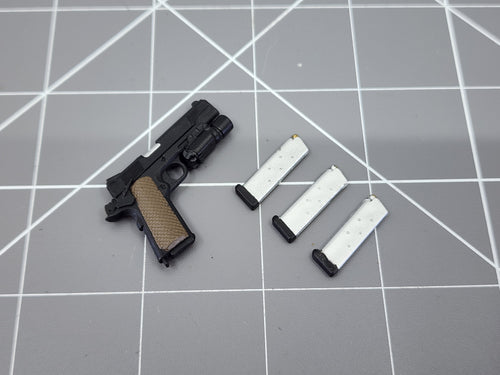 BAM 1/6 1911 Pistol W/ Flashlight & extra Clips