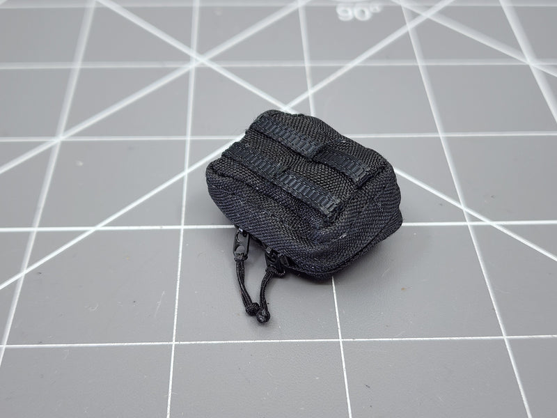 Load image into Gallery viewer, BAM 1/6 Black Pouch W/ Red Flag Patch
