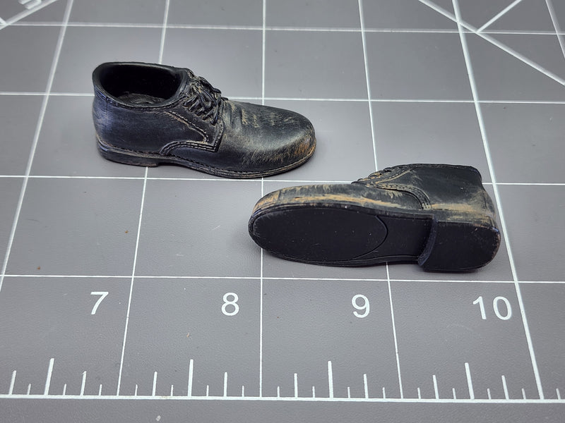 Load image into Gallery viewer, BAM 1/6 Weathered Black Shoes (Peg Type)
