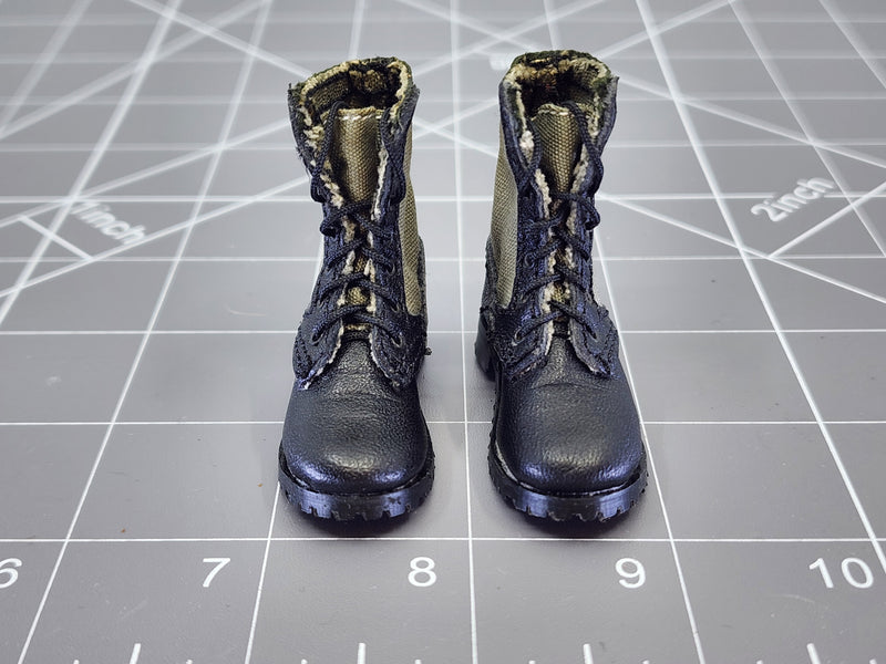 Load image into Gallery viewer, BAM 1/6 Vietnam Jungle Boots (New Line Miniatures) (Foot Type)
