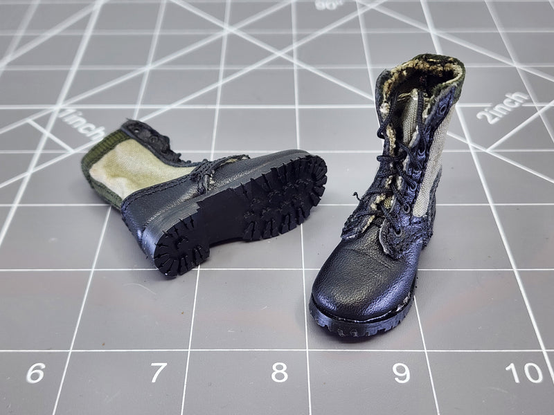Load image into Gallery viewer, BAM 1/6 Vietnam Jungle Boots (New Line Miniatures) (Foot Type)
