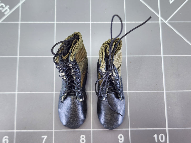 Load image into Gallery viewer, BAM 1/6 Vietnam Jungle Boots OD Green/Black Ver. 2 (Toy Soldier) (Foot Type)
