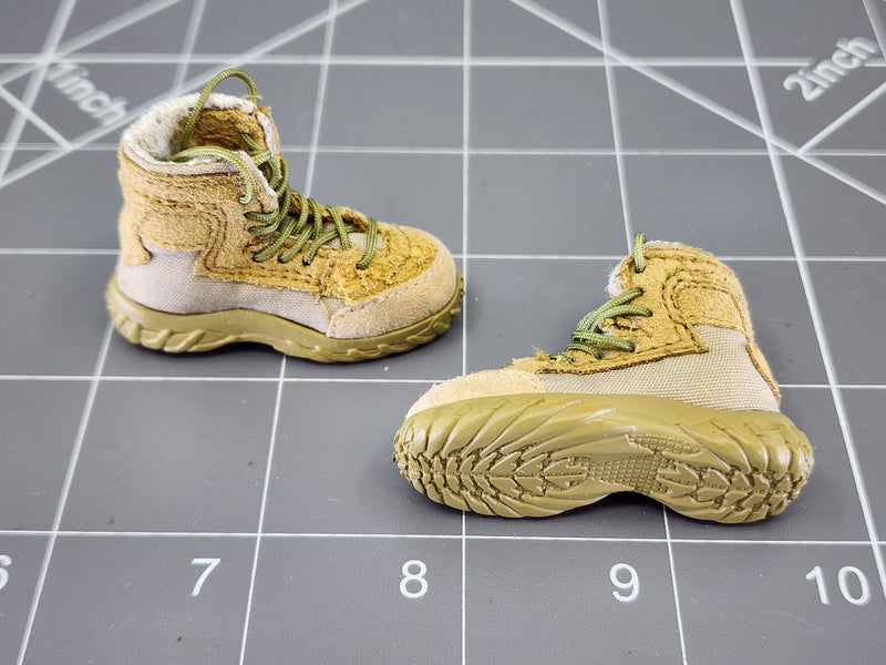 Load image into Gallery viewer, Coyote Tan Hiking Boots (Soldier Story) (Foot Type)
