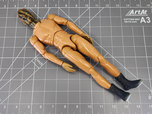 BAM 1/6 Male Figure W/ Boots & Camo Face Paint (Hot Toys)