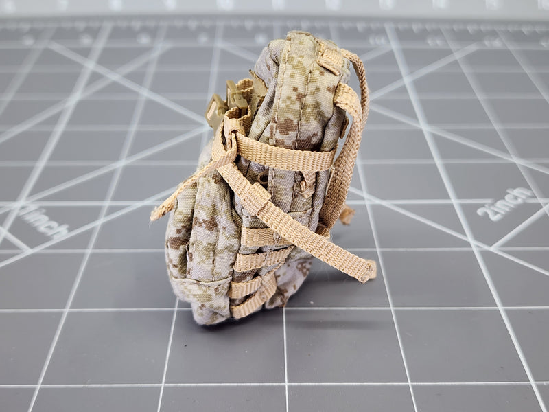 Load image into Gallery viewer, BAM 1/6 AOR1 Camo MOLLE Assault Pack
