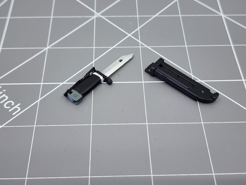 Load image into Gallery viewer, BAM 1/6 Bayonet W/ Sheath (See Desc.) (Sideshow)
