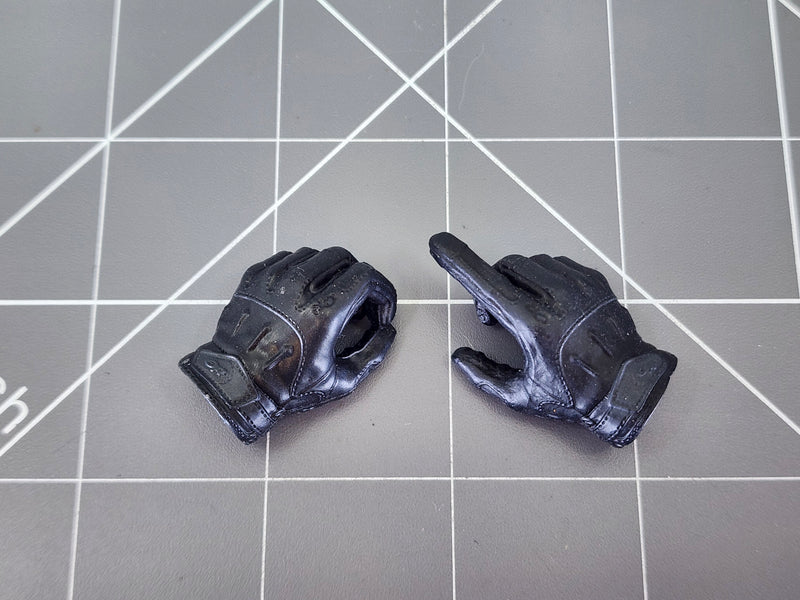 Load image into Gallery viewer, BAM 1/6 Hand Set W/ Gloves (Easy &amp; Simple)
