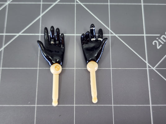 BAM 1/6 Female Hand Set W/ Gloves (BBI)