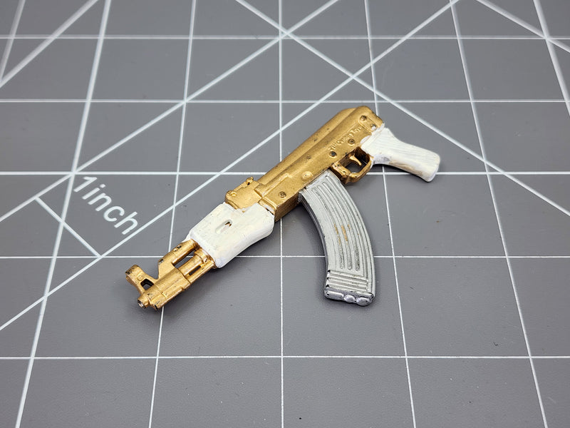 Load image into Gallery viewer, BAM 1/6 Gold Painted Ak-47 W/O Stock
