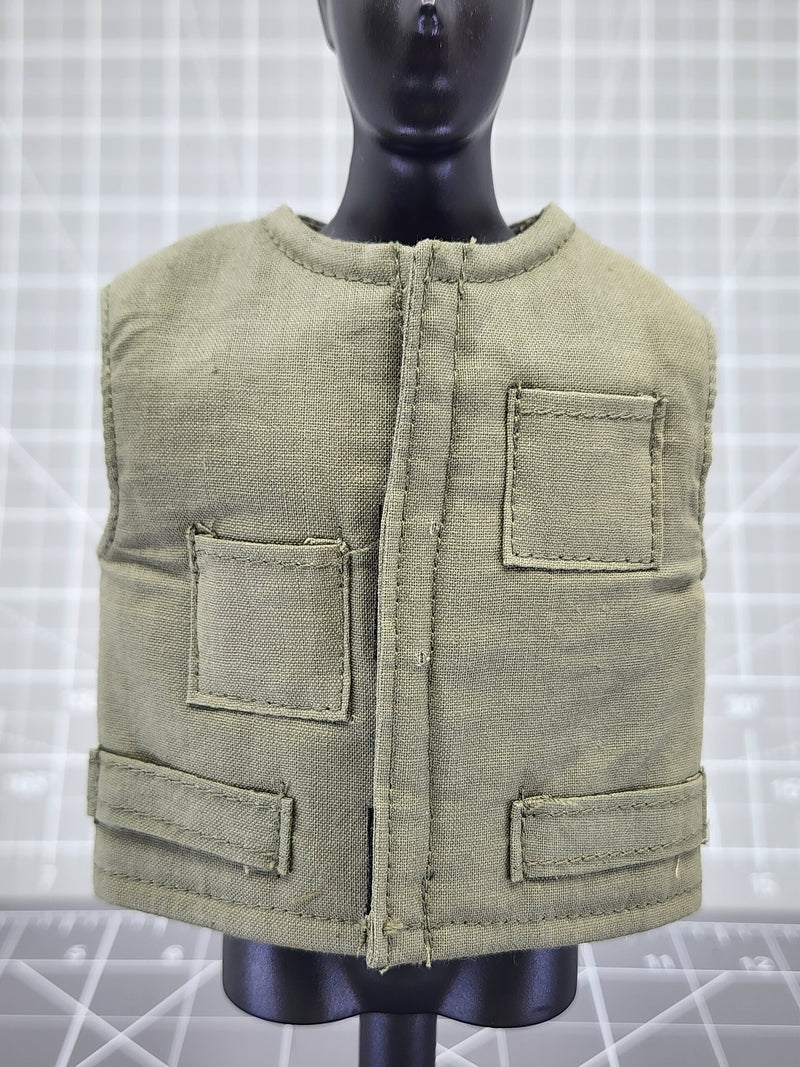 Load image into Gallery viewer, Bam 1/6 Vietnam OD Green Vest
