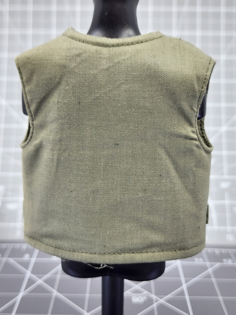 Load image into Gallery viewer, Bam 1/6 Vietnam OD Green Vest
