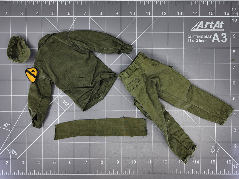 Load image into Gallery viewer, Bam 1/6 Vietnam OD Green Uniform
