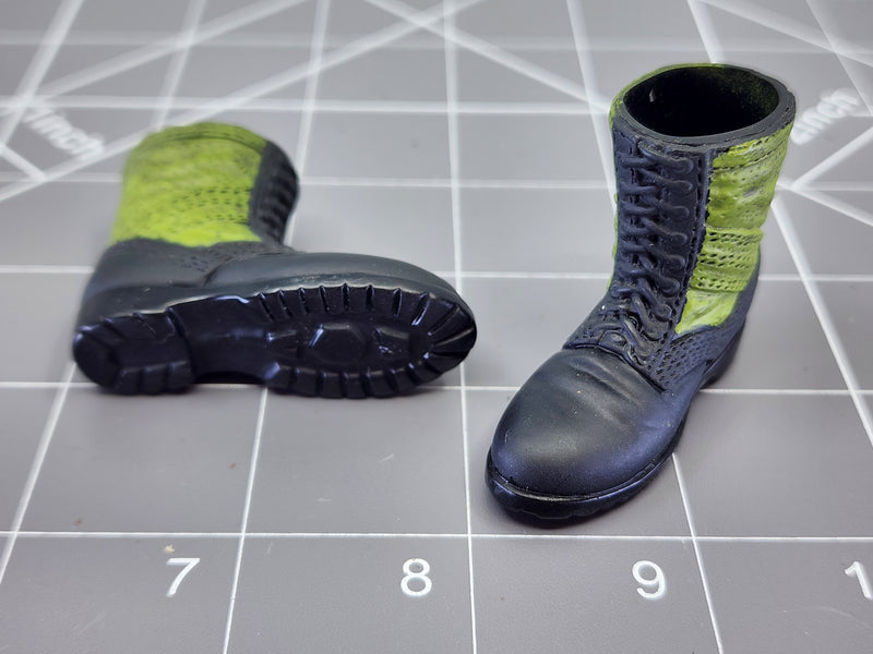 Load image into Gallery viewer, Bam 1/6 Vietnam Jungle Boots (Foot Type) (See Desc)
