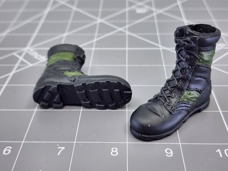 Load image into Gallery viewer, Bam 1/6 Vietnam Jungle Boots (Foot Type)
