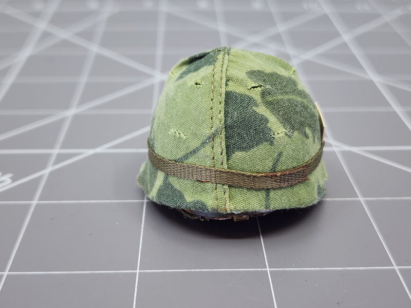 Load image into Gallery viewer, Bam 1/6 Vietnam Mitchel Pattern Camo Helmet W/ Ace of Spades Card &amp; Bug Repellant (Metal) (Toy Soldier)

