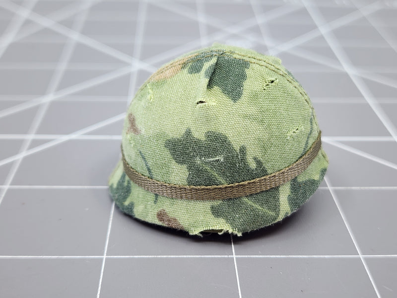 Load image into Gallery viewer, Bam 1/6 Vietnam Mitchel Pattern Camo Helmet W/ Ace of Spades Card &amp; Bug Repellant (Metal) (Toy Soldier)
