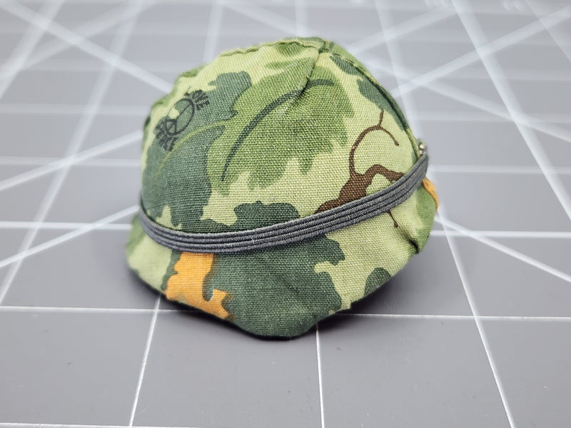 Load image into Gallery viewer, Bam 1/6 Vietnam Mitchel Pattern Camo Helmet, Love &amp; Peace Badge (Dragon)
