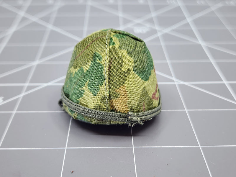 Load image into Gallery viewer, Bam 1/6 Vietnam Mitchel Pattern Camo Helmet (Soldiers Of The World)
