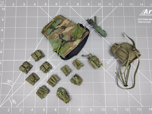 Bam 1/6 Woodlands Camo Molle Vest W/ Ammo Pouches, Knife, And Carrier Bag