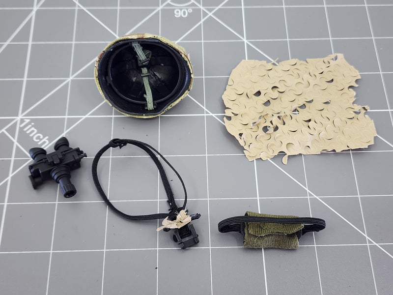 Load image into Gallery viewer, Bam 1/6 Chocolate Chip Camo Helmet  W/ Reversible Net Camo &amp; NVG (Dragon)
