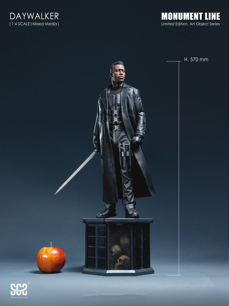 Load image into Gallery viewer, PREORDER DEPOSIT 1/4 Scale Daywalker Limited Edition - MINT IN BOX
