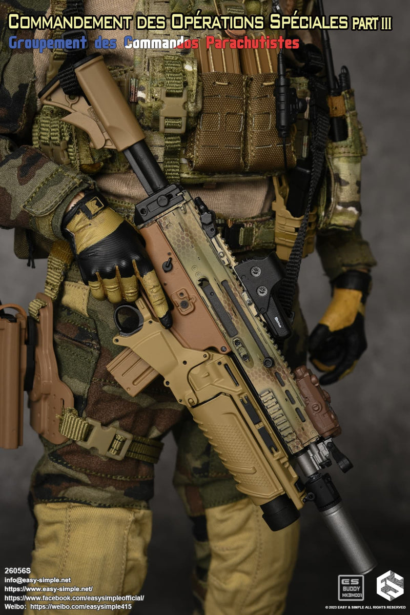 Load image into Gallery viewer, French - Commandement Des Opérations Spéciales Ver. S - MINT IN BOX
