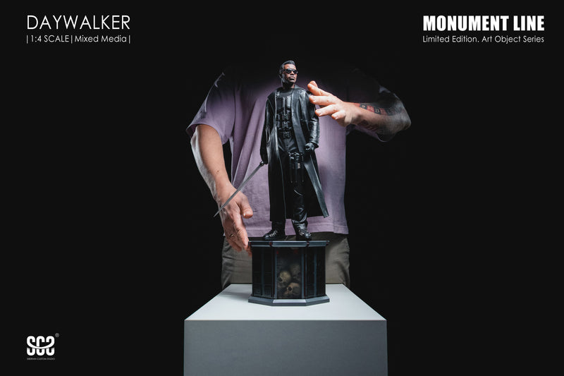 Load image into Gallery viewer, PREORDER DEPOSIT 1/4 Scale Daywalker Limited Edition - MINT IN BOX
