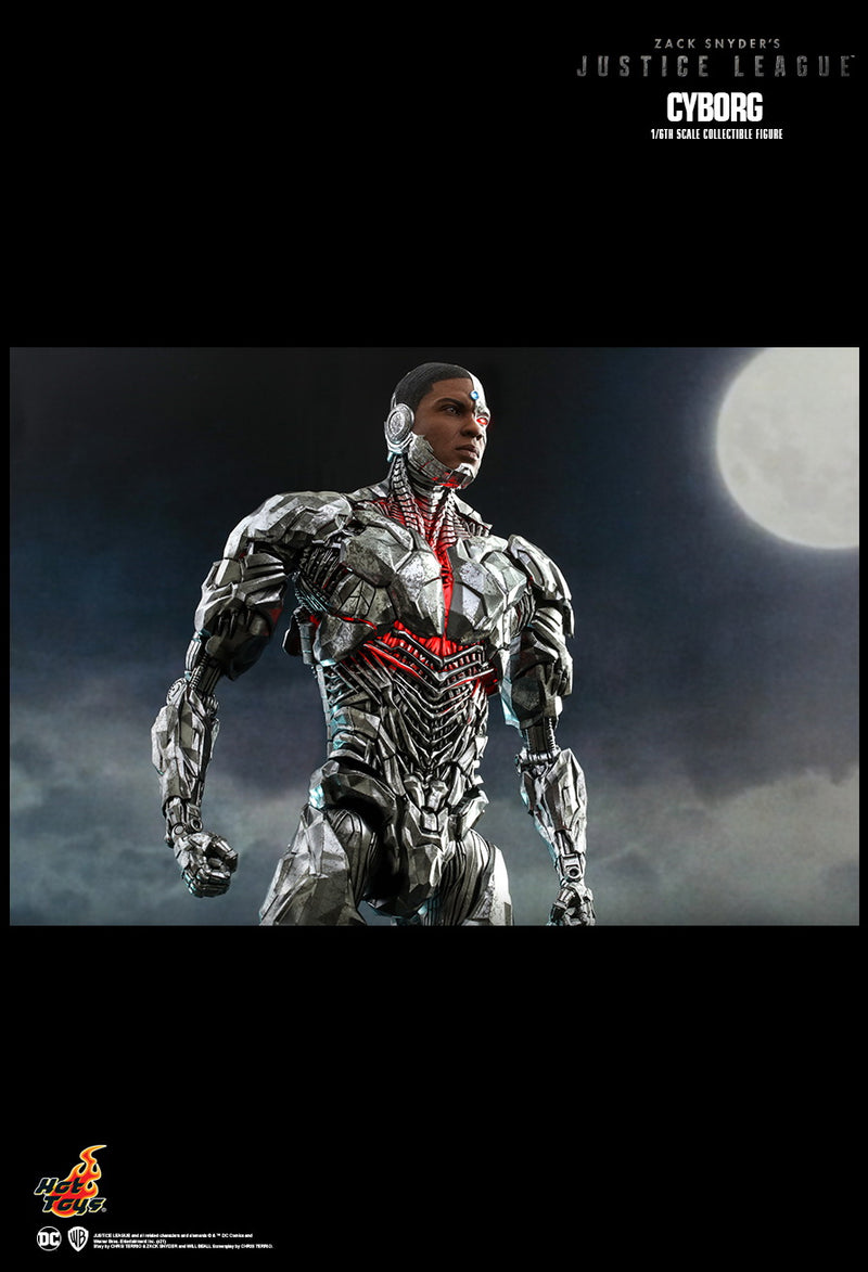 Load image into Gallery viewer, Justice League - Cyborg - MINT IN OPEN BOX
