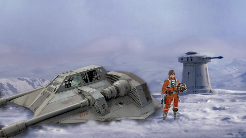 Load image into Gallery viewer, SW Ep. V - Grey Snowspeeder w/2x Snowspeeder Luke COMBO - MINT IN BOX
