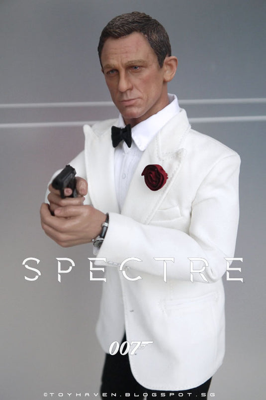007 Spectre - James Bond - White Tuxedo Edition - MINT IN BOX