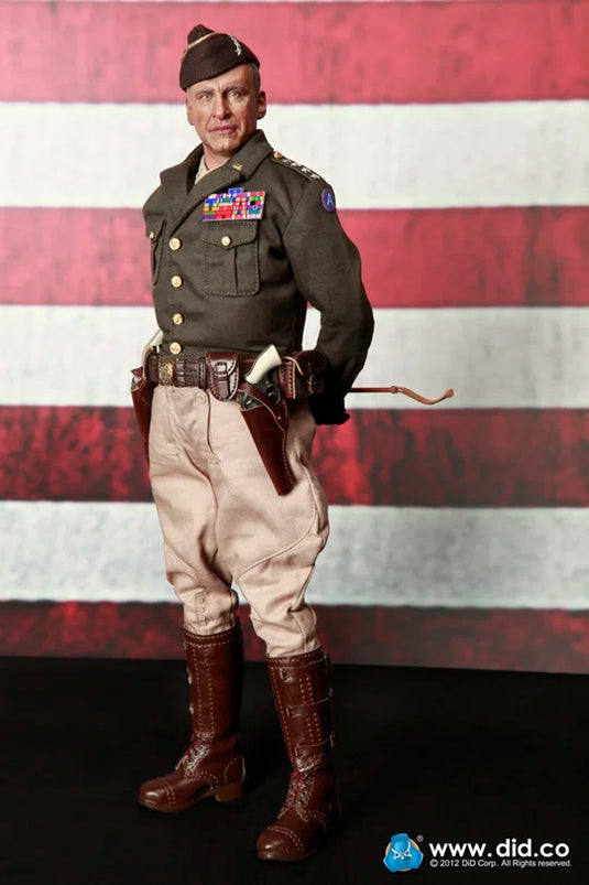 WWII - US Army General George S. Patton w/Gift Set - MINT IN BOX