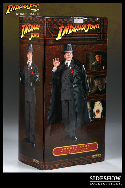 Load image into Gallery viewer, Indiana Jones ROTLA - Toht w/Ex Ark of the Covenant - MINT IN BOX
