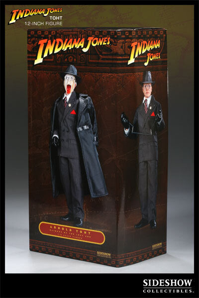 Load image into Gallery viewer, Indiana Jones ROTLA - Toht w/Ex Ark of the Covenant - MINT IN BOX
