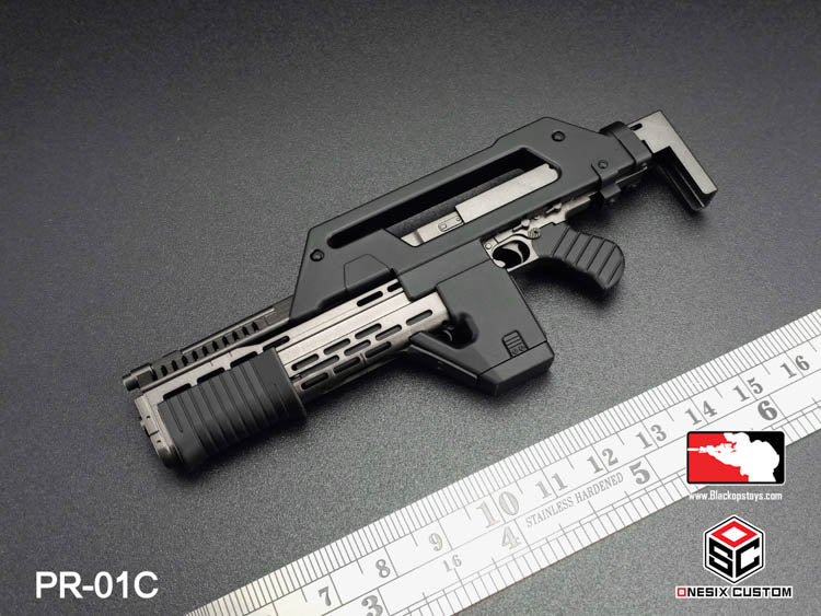 Load image into Gallery viewer, Black M41A Pulse Rifle Ver. 1 w/Round Counter &amp; Extra Magazine LE
