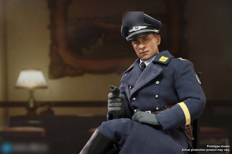 Load image into Gallery viewer, WWII - German Luftwaffe Captain - Willi - MINT IN BOX (READ DESC)
