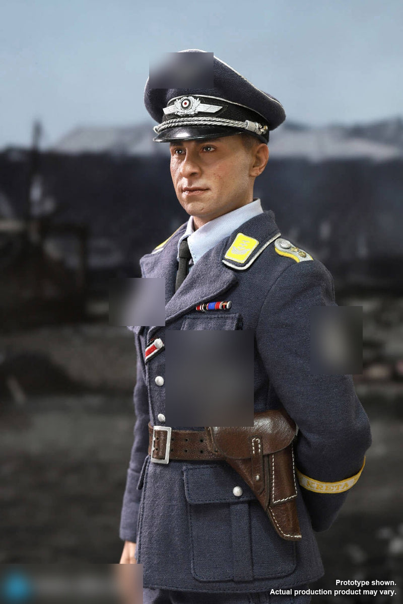 Load image into Gallery viewer, WWII - German Luftwaffe Captain - Willi - MINT IN BOX (READ DESC)

