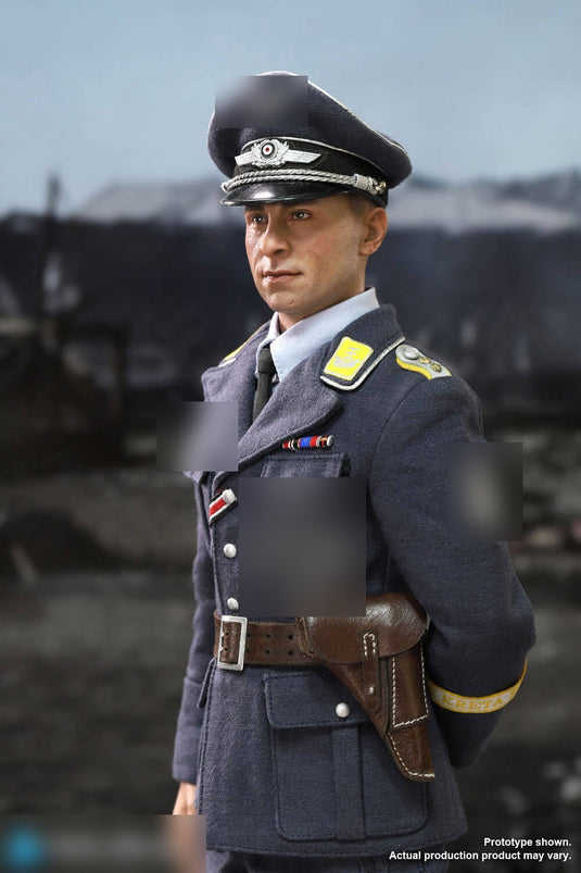 WWII - German Luftwaffe Captain - Willi - MINT IN BOX (READ DESC)