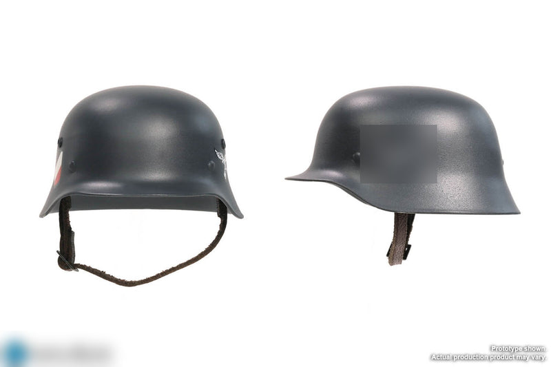 Load image into Gallery viewer, WWII - German Luftwaffe Captain - Willi - MINT IN BOX (READ DESC)

